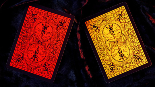 Bicycle Reverse (Red) - Pokerdeck