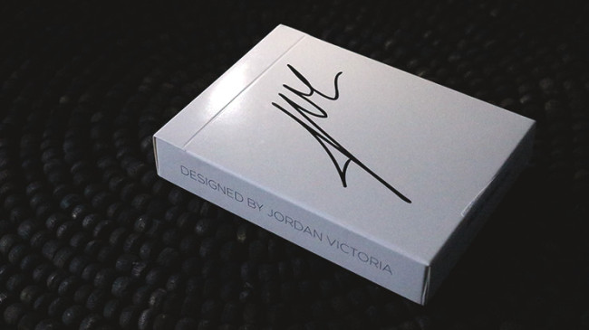 Signature- Third Edition (White) by Jordan Victoria - Pokerdeck